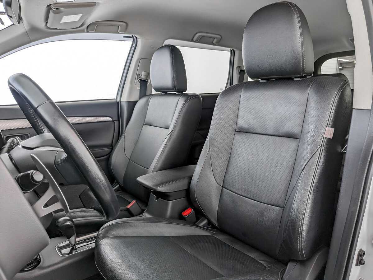 Mitsubishi Outlander, 2014 - Фото №15