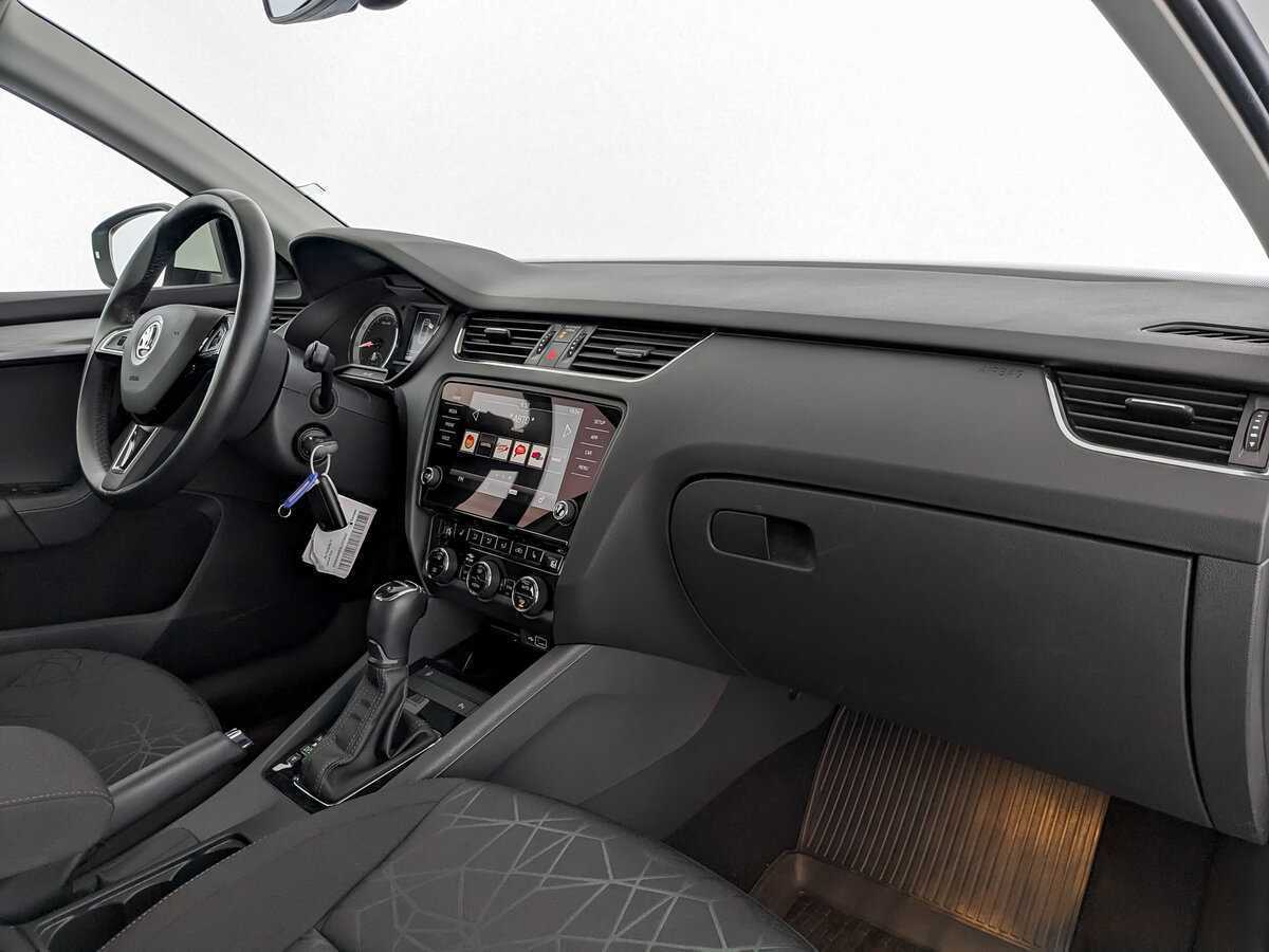 Skoda Octavia, 2019 - Фото №8