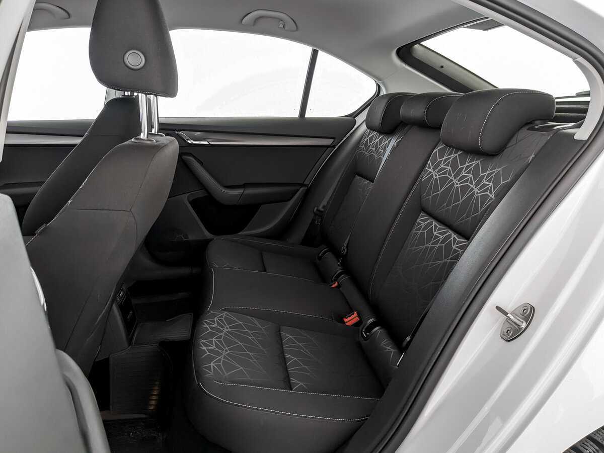 Skoda Octavia, 2019 - Фото №9