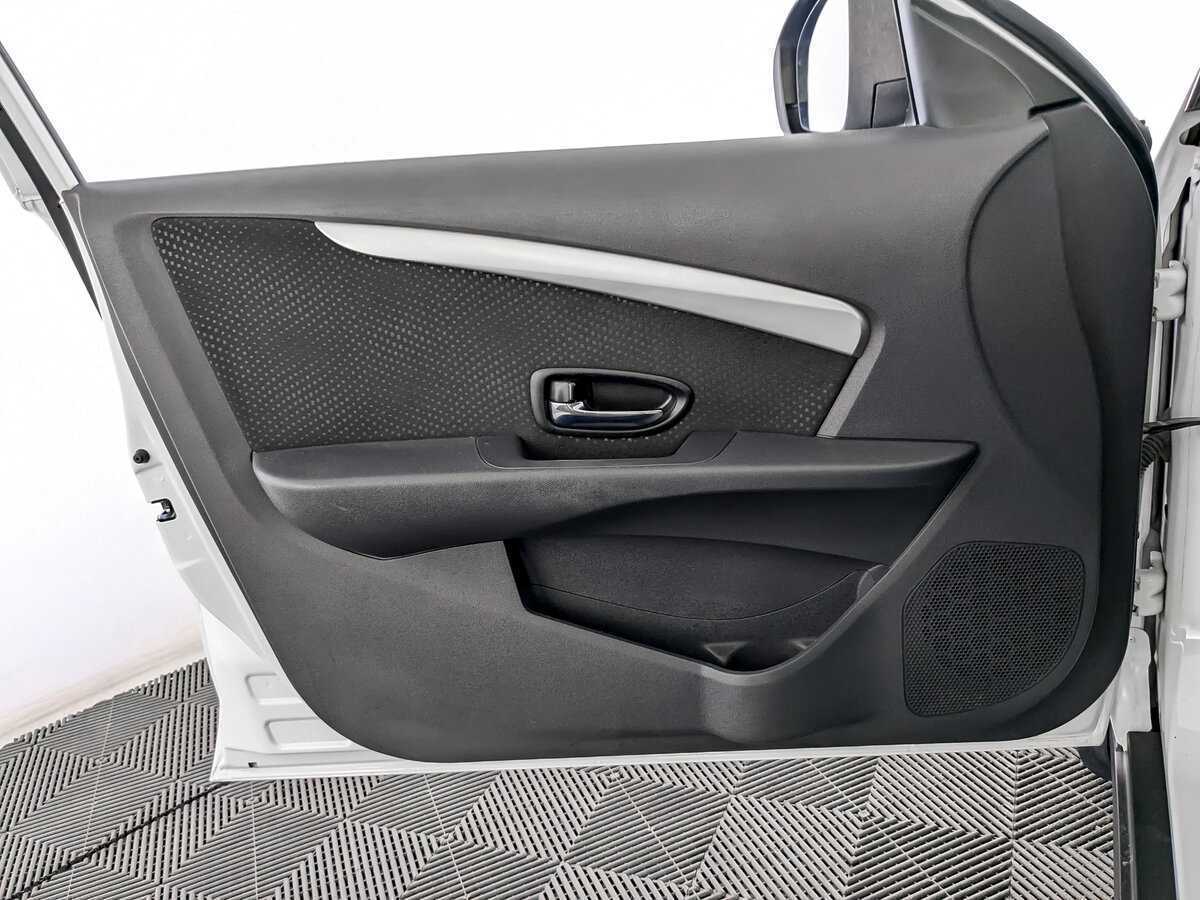 Nissan Almera, 2015 - Фото №14