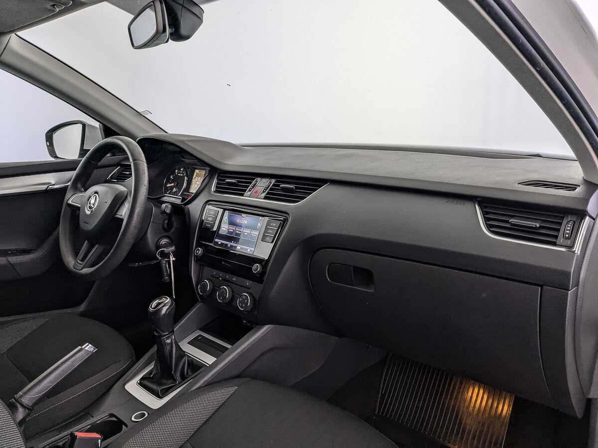 Skoda Octavia, 2017 - Фото №8