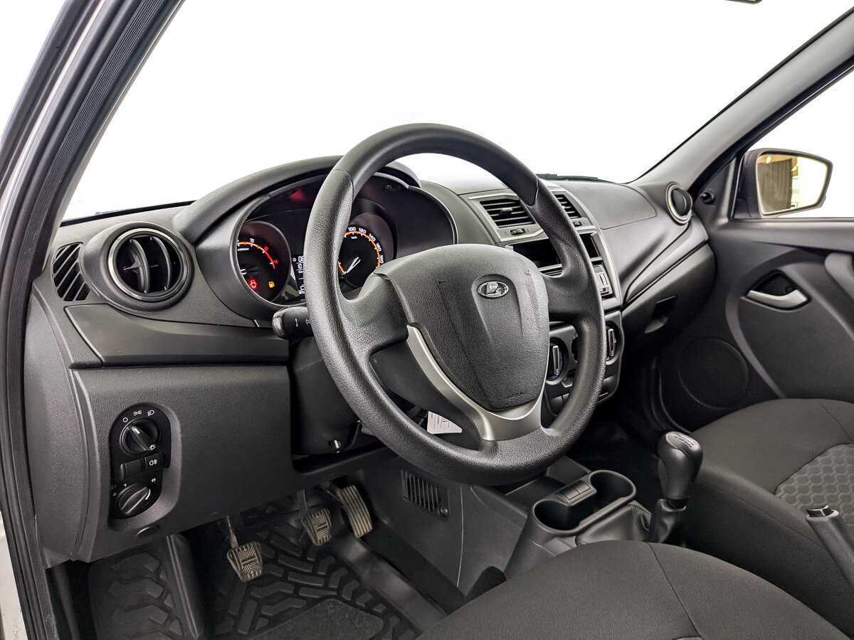 Lada (ВАЗ) Granta, 2018 - Фото №13