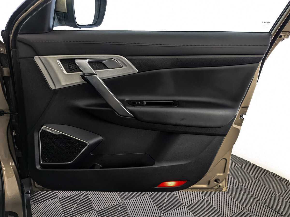 Geely Atlas, 2019 - Фото №20