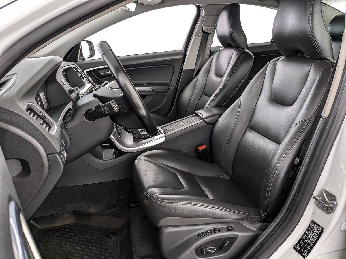 Volvo S60, 2016 - Фото №15