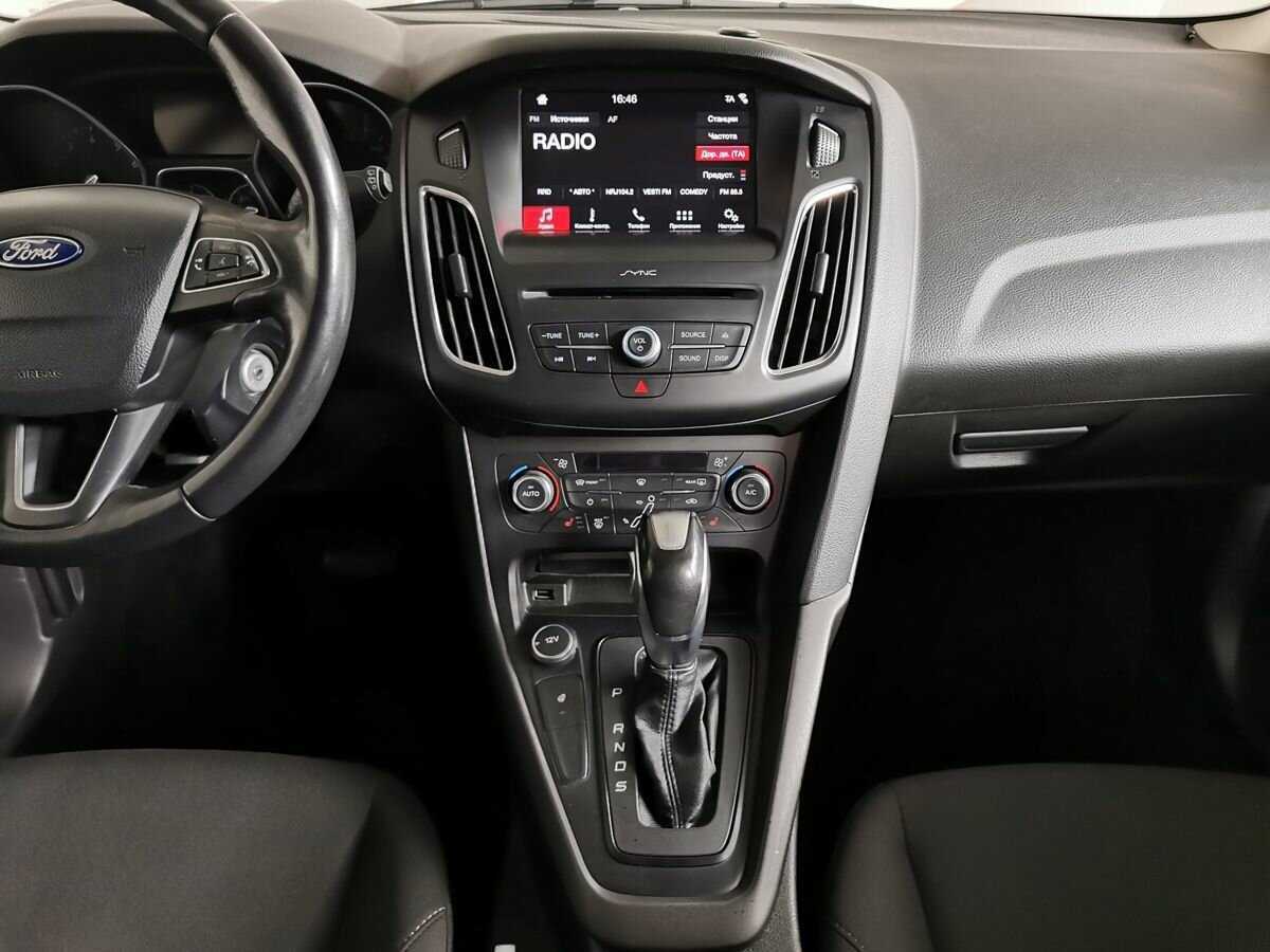 Ford Focus, 2019 - Фото №9