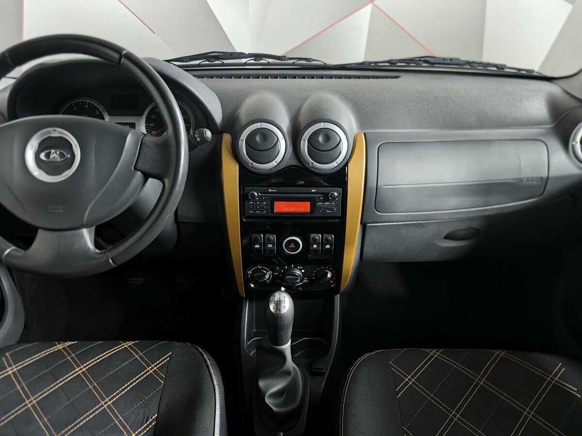 Lada (ВАЗ) Largus Cross, 2015 - Фото №10