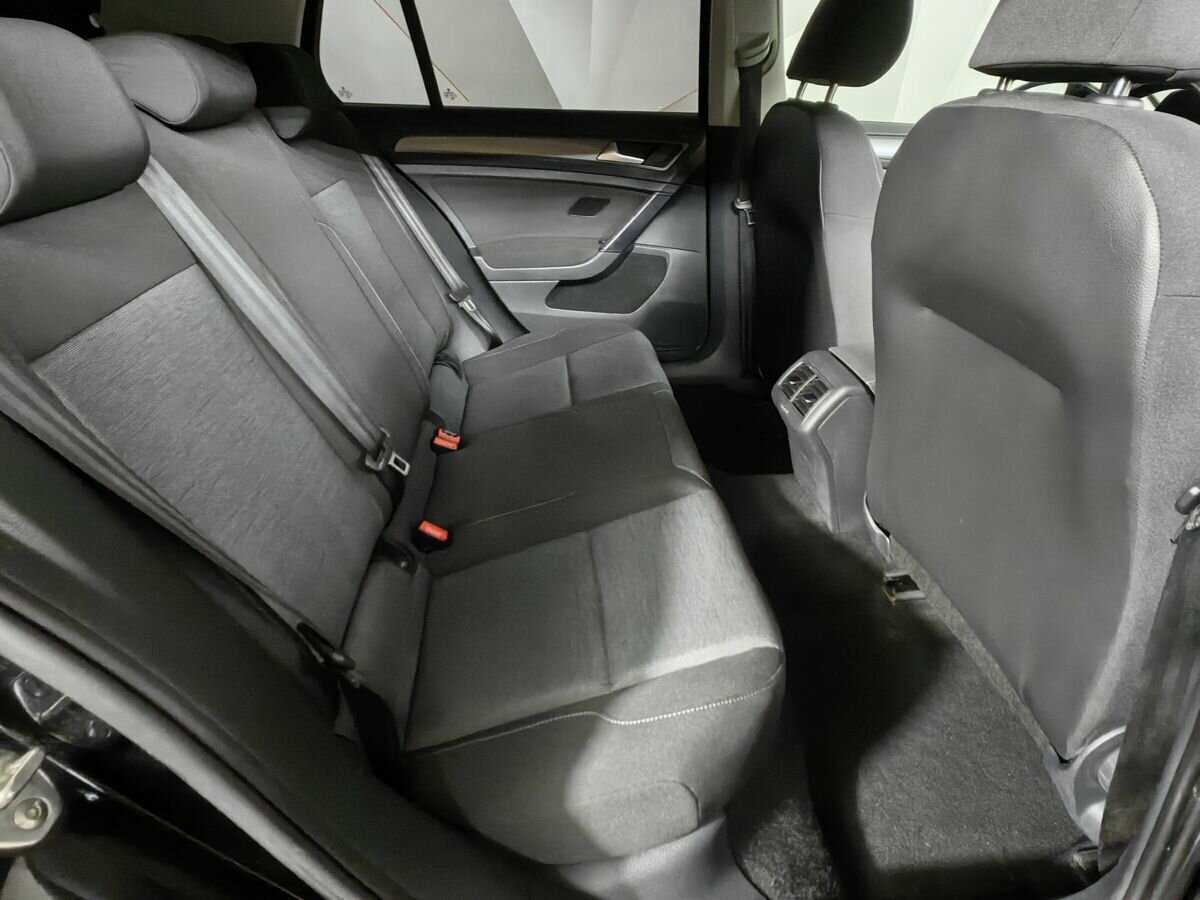 Volkswagen Golf, 2013 - Фото №11