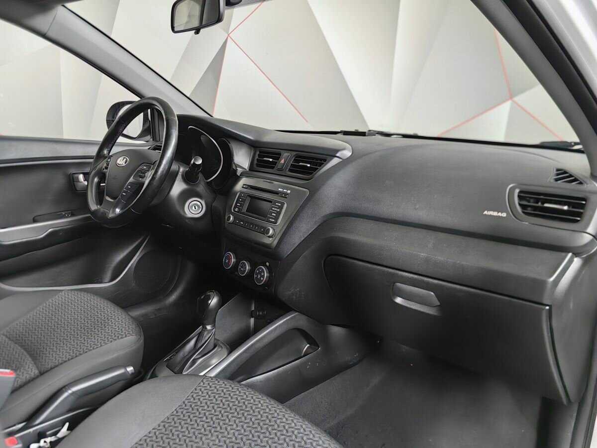 Kia Rio, 2017 - Фото №8