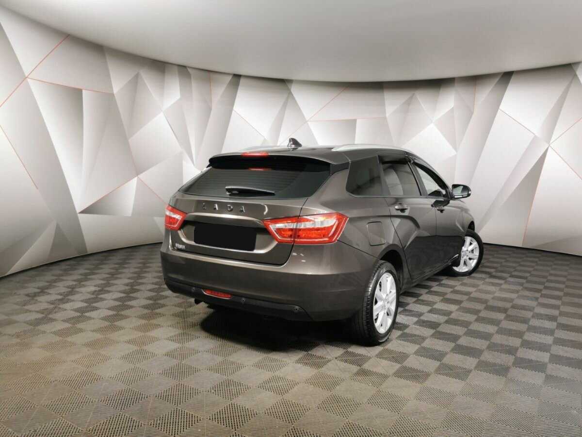 Lada (ВАЗ) Vesta SW, 2022 - Фото №1