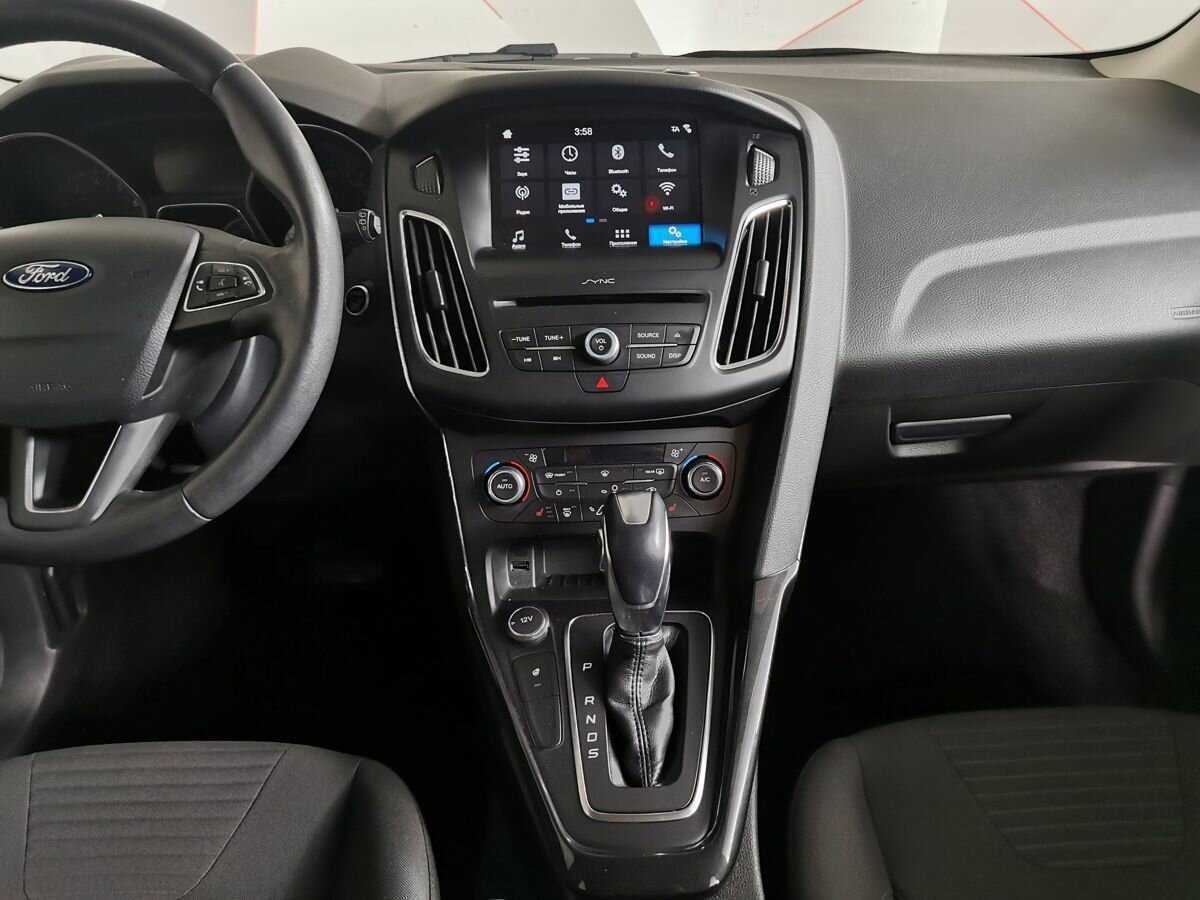 Ford Focus, 2018 - Фото №10