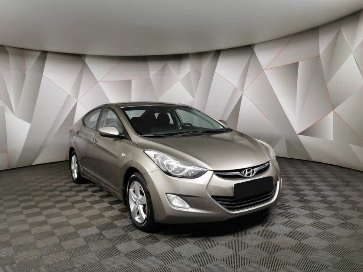 Hyundai Elantra, 2012 - Фото №2