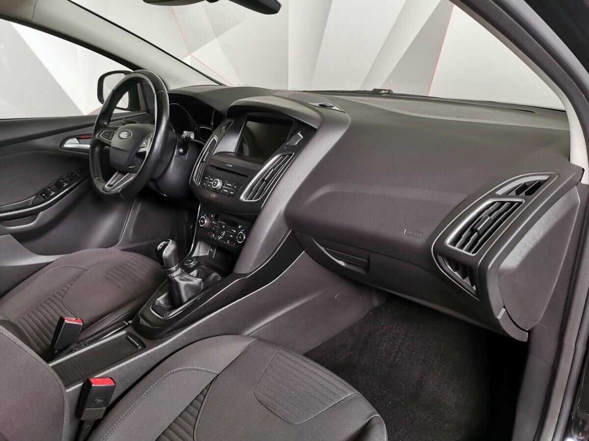 Ford Focus, 2018 - Фото №8