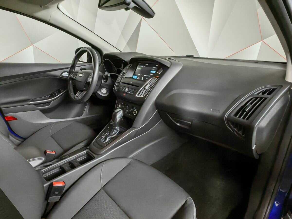 Ford Focus, 2019 - Фото №8
