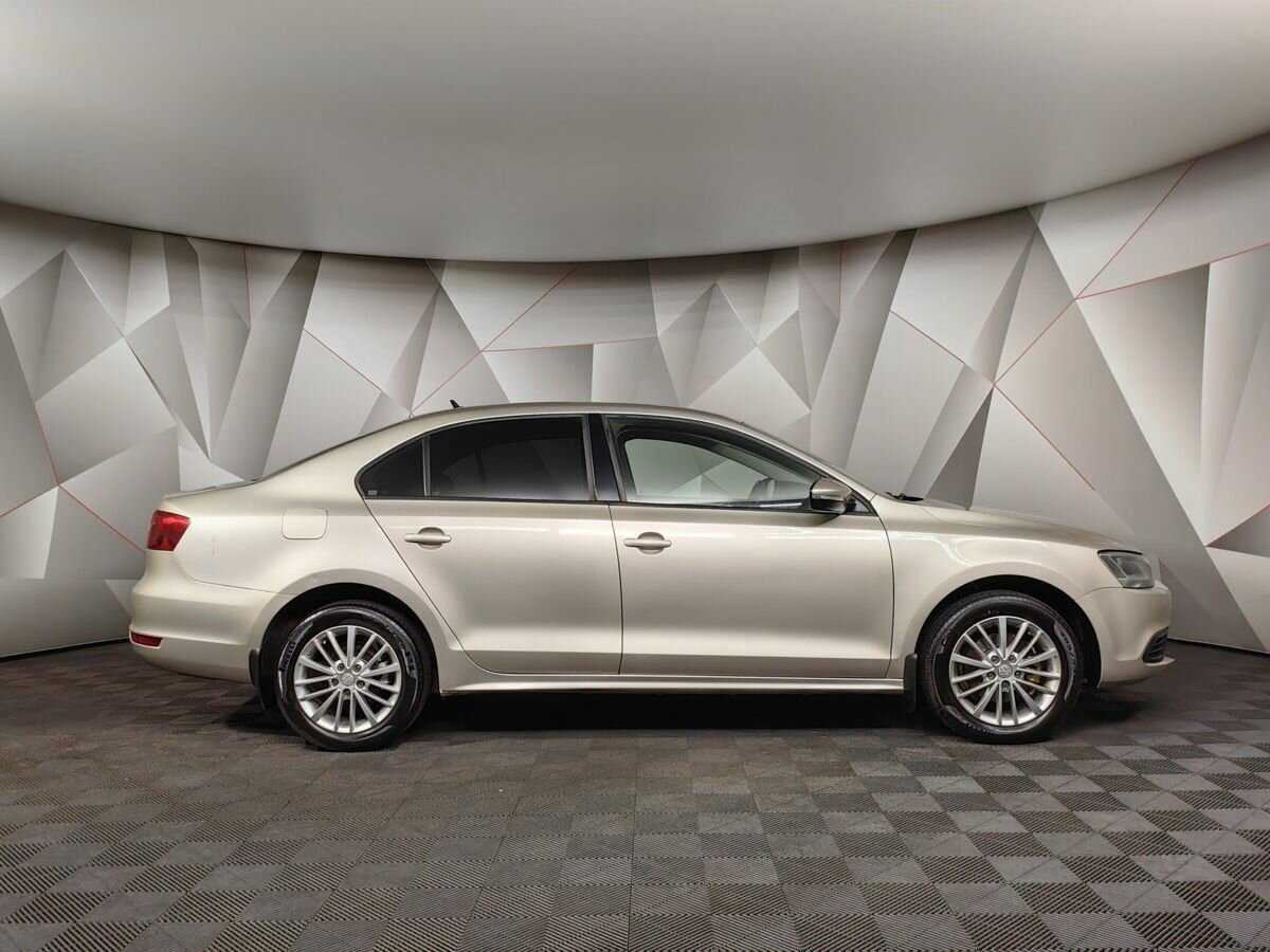 Volkswagen Jetta, 2012 - Фото №5