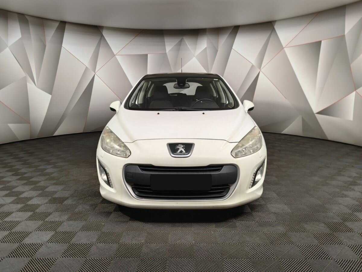 Peugeot 308, 2012 - Фото №6