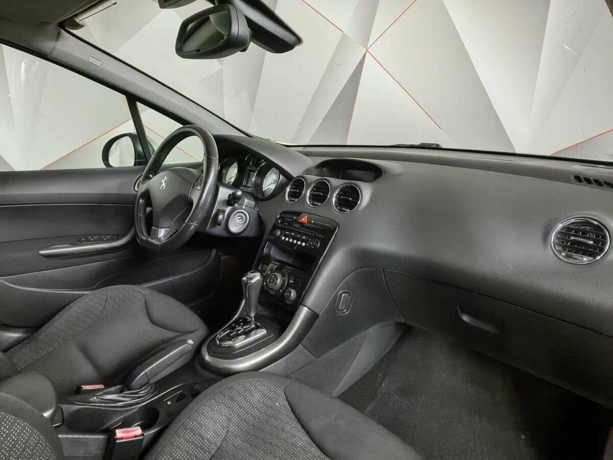 Peugeot 308, 2012 - Фото №7