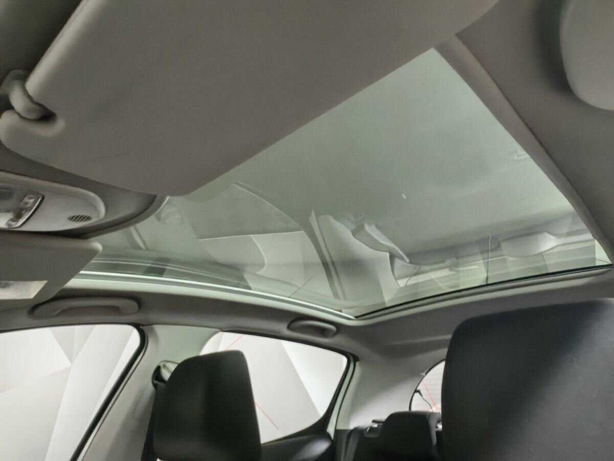 Peugeot 308, 2012 - Фото №15