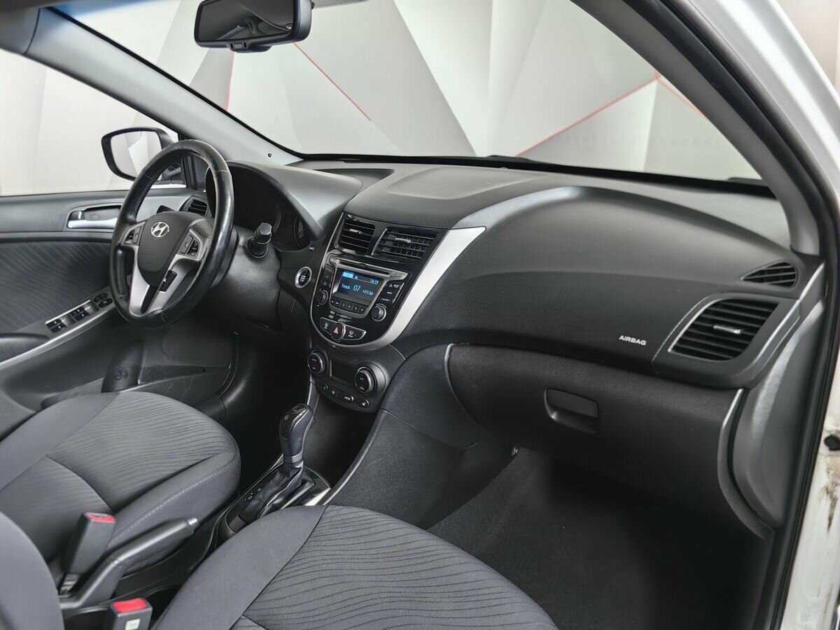 Hyundai Solaris, 2014 - Фото №8