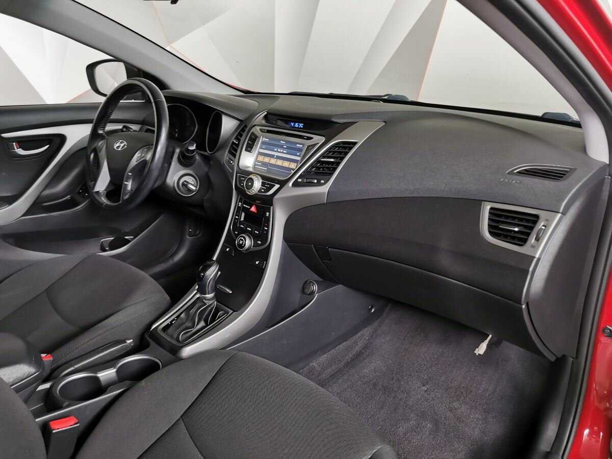 Hyundai Elantra, 2015 - Фото №8
