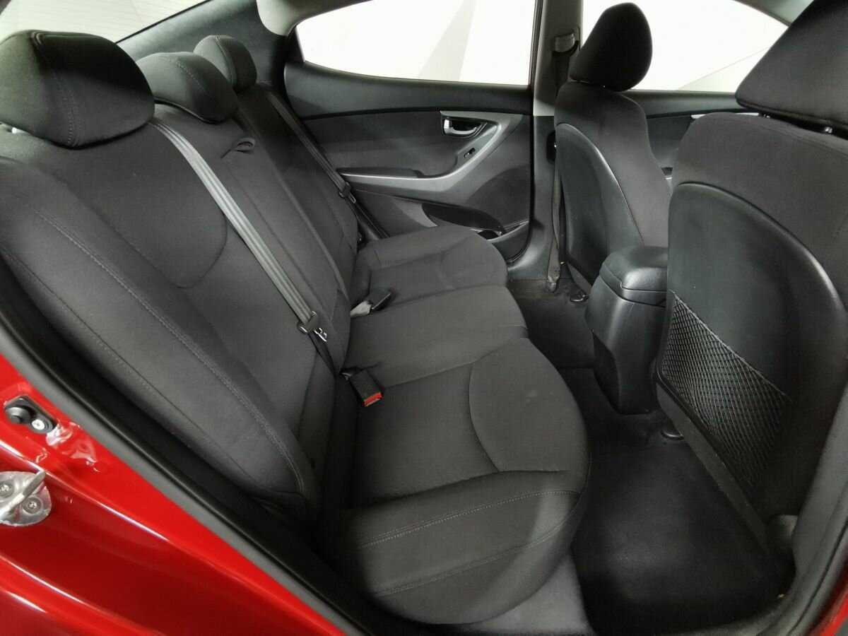 Hyundai Elantra, 2015 - Фото №11