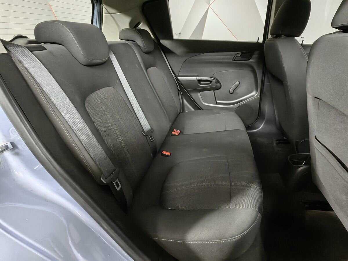 Chevrolet Aveo, 2012 - Фото №11