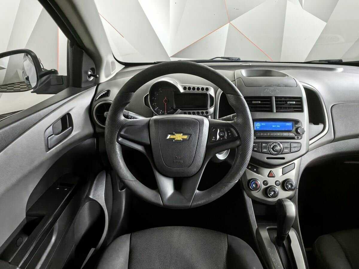 Chevrolet Aveo, 2012 - Фото №14