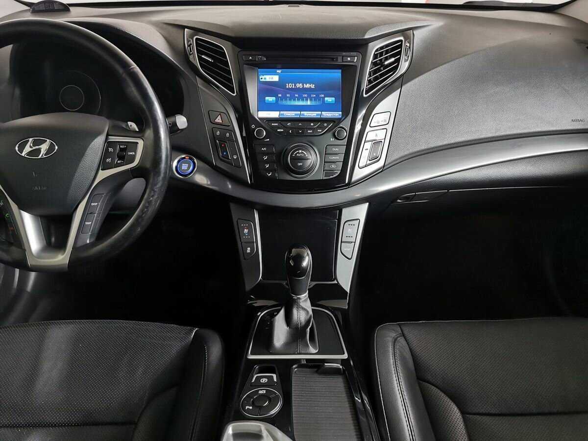 Hyundai i40, 2013 - Фото №10