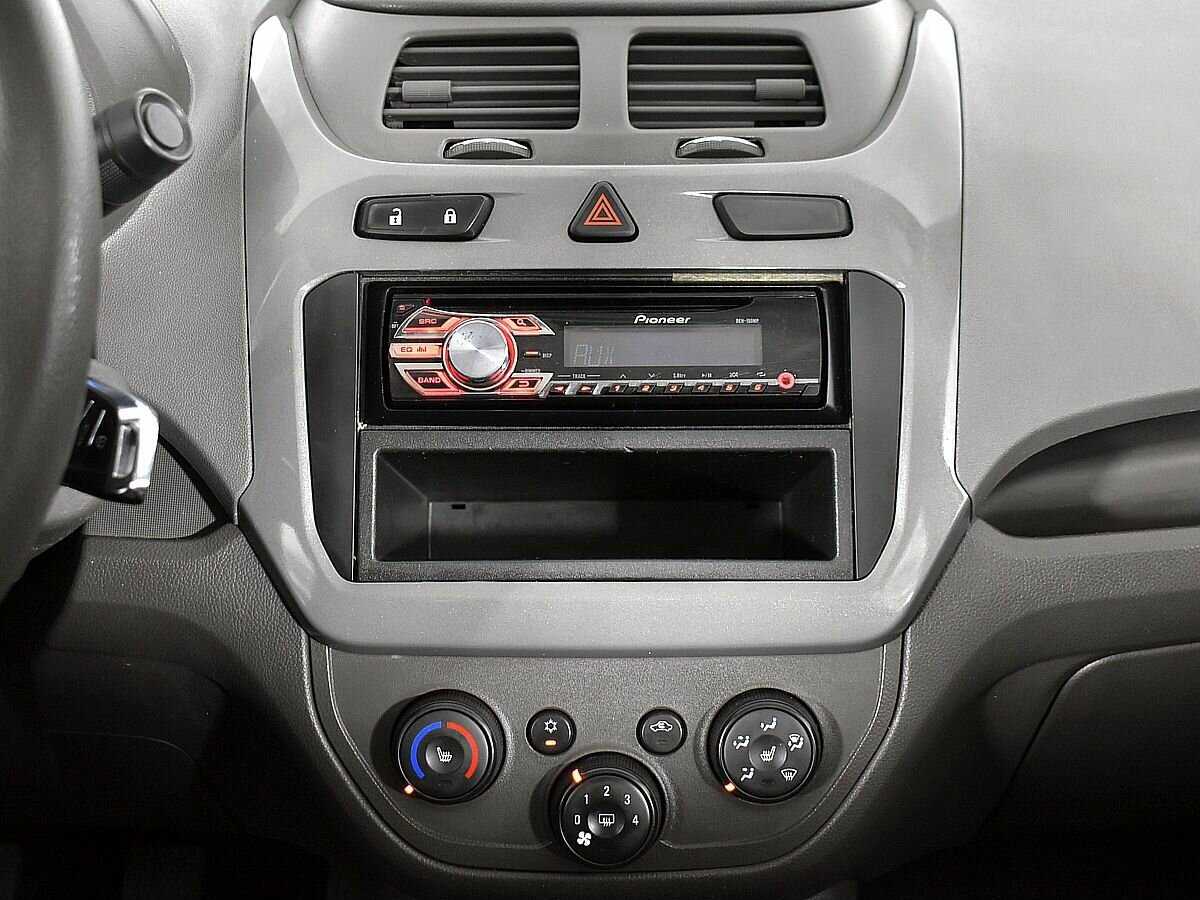 Chevrolet Cobalt, 2013 - Фото №10