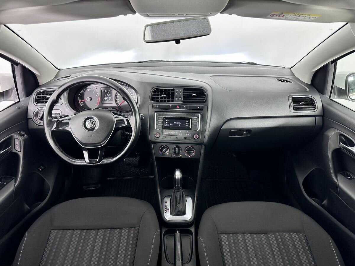 Volkswagen Polo, 2016 - Фото №8