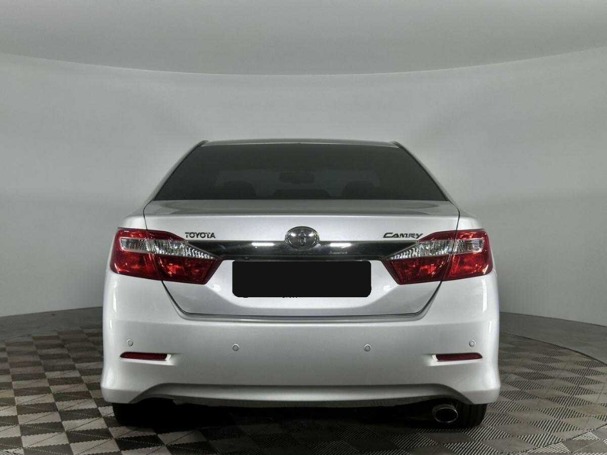 Toyota Camry, 2014 - Фото №3