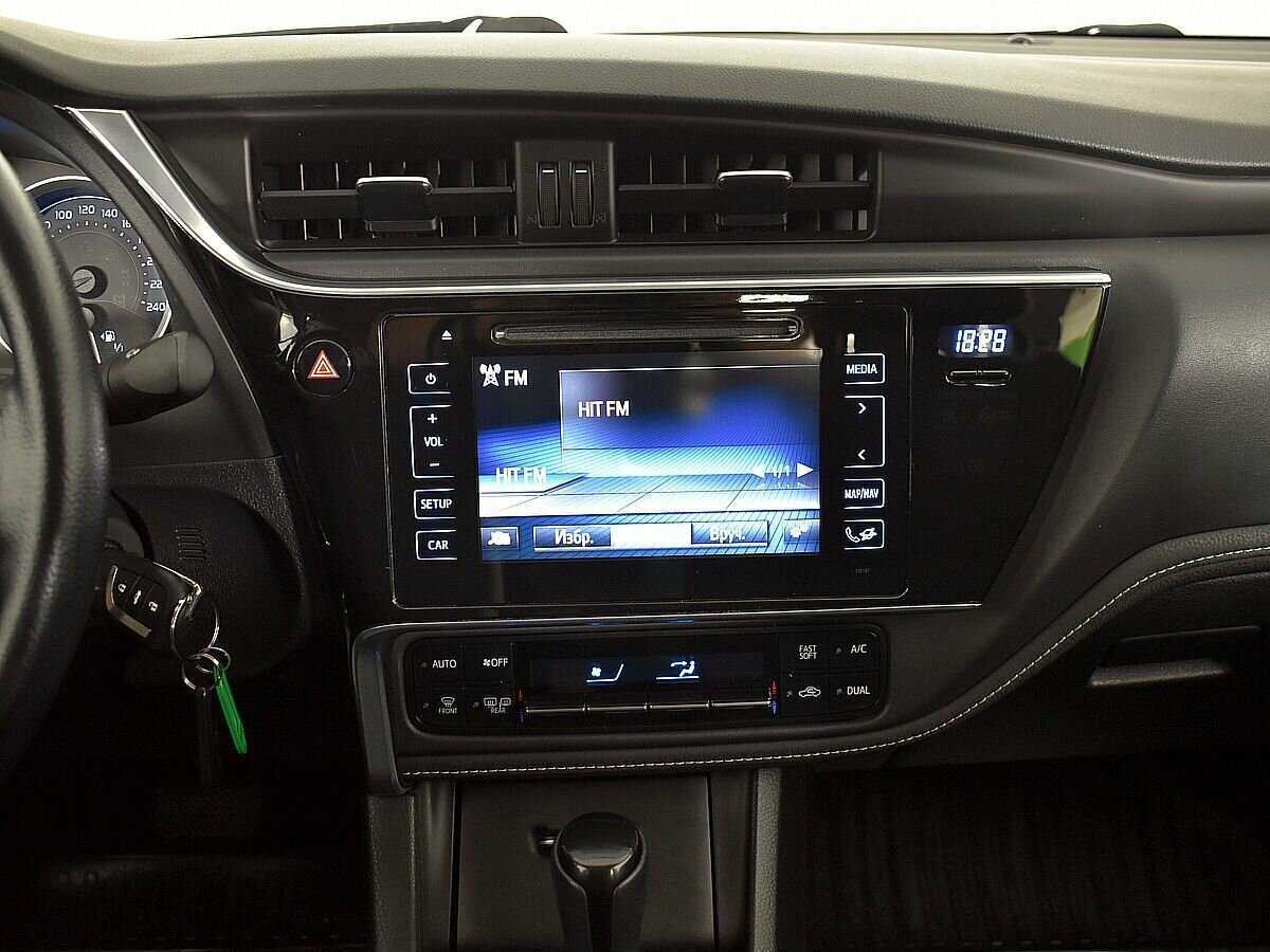 Toyota Corolla, 2017 - Фото №12