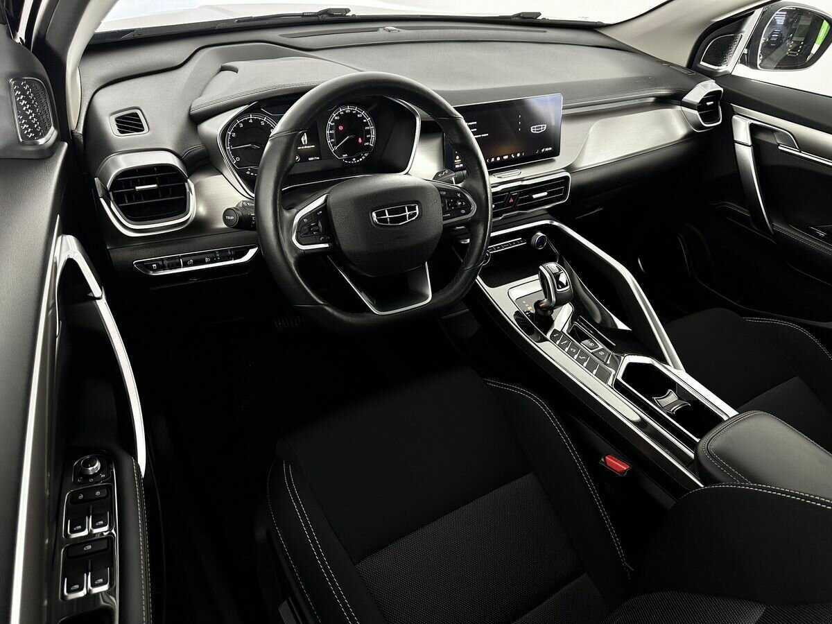 Geely Coolray, 2021 - Фото №5