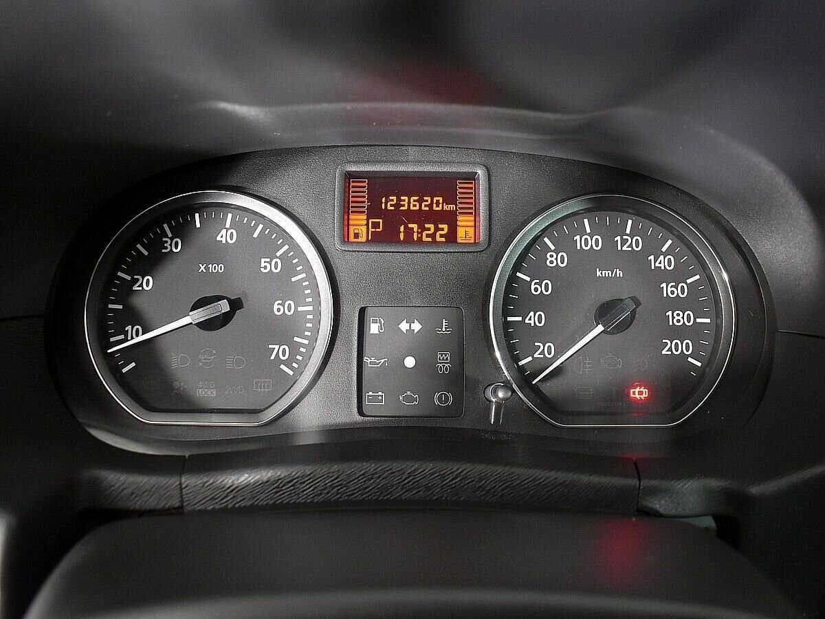 Nissan Terrano, 2014 - Фото №11