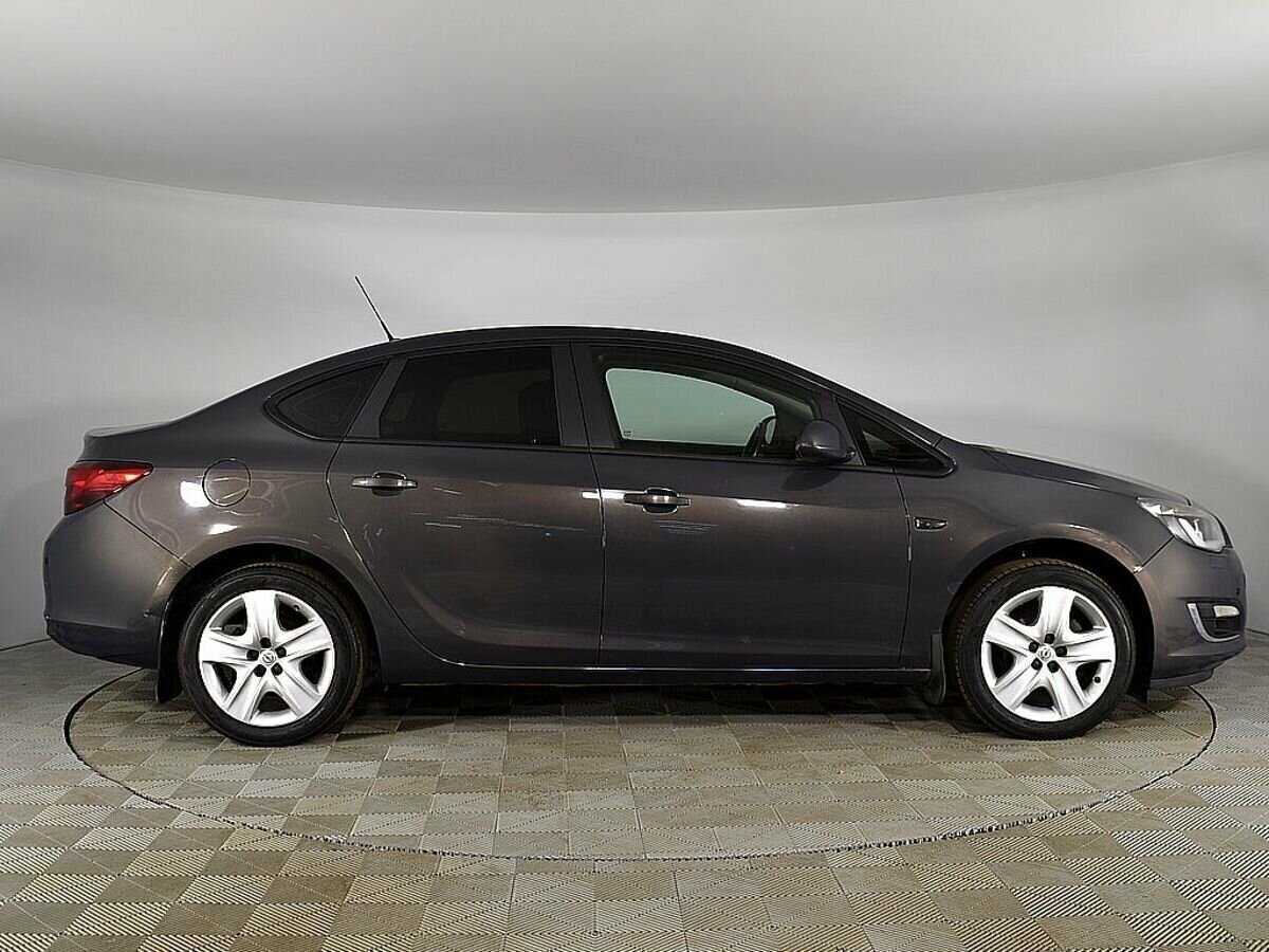 Opel Astra, 2012 - Фото №4
