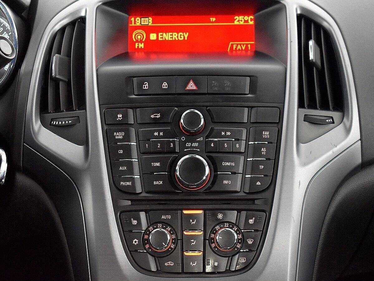 Opel Astra, 2012 - Фото №12