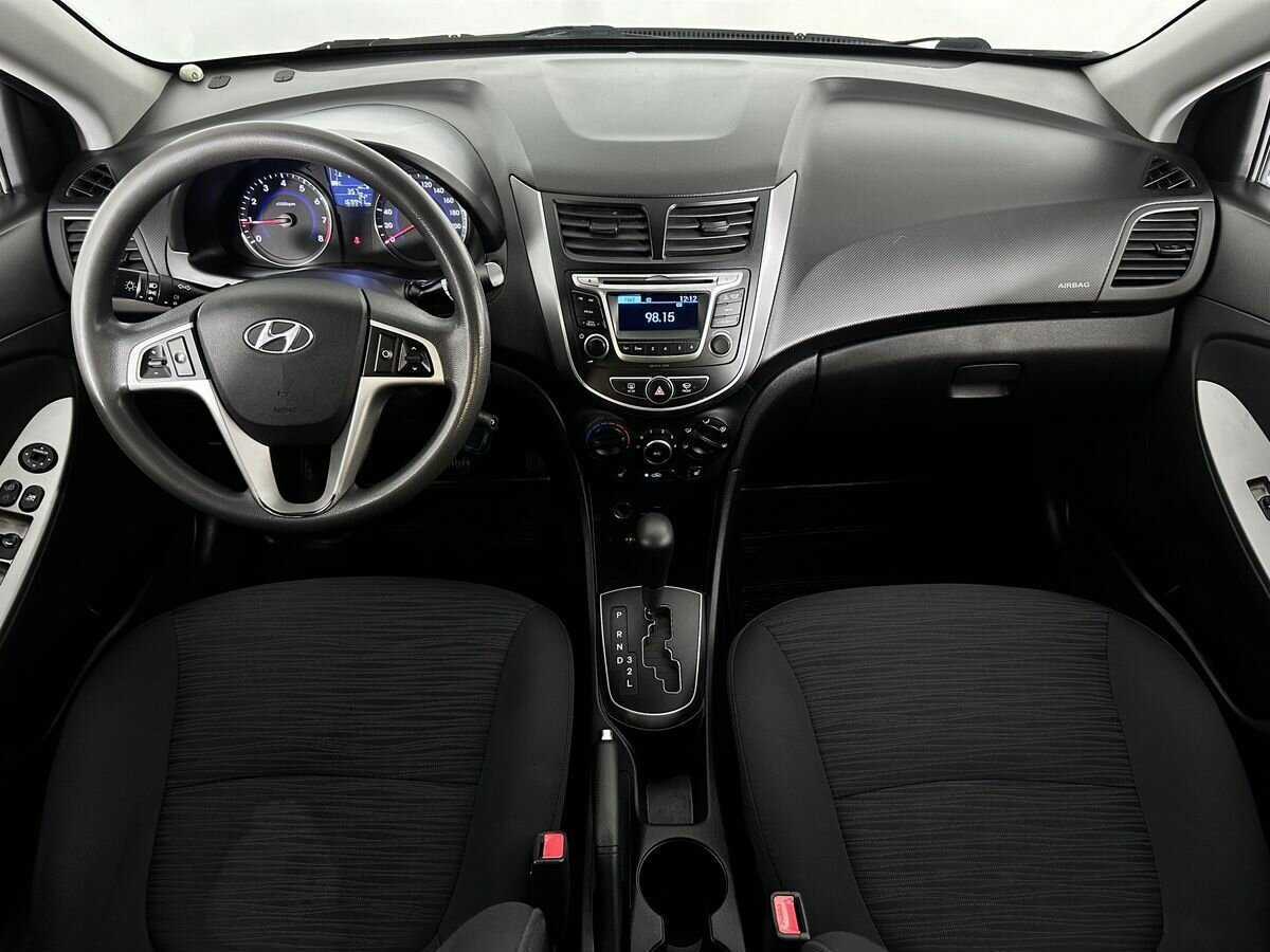 Hyundai Solaris, 2015 - Фото №8