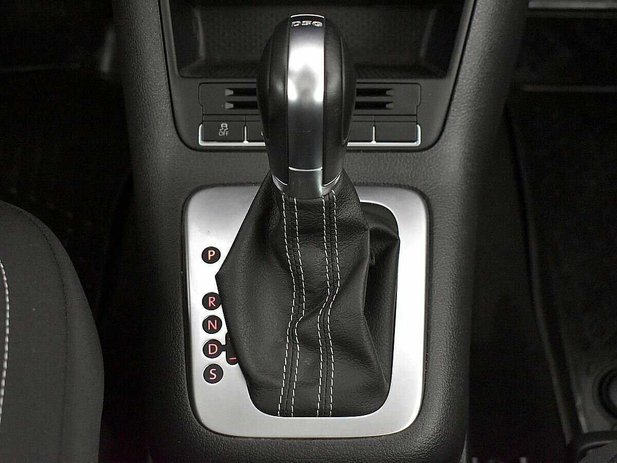 Volkswagen Tiguan, 2016 - Фото №14