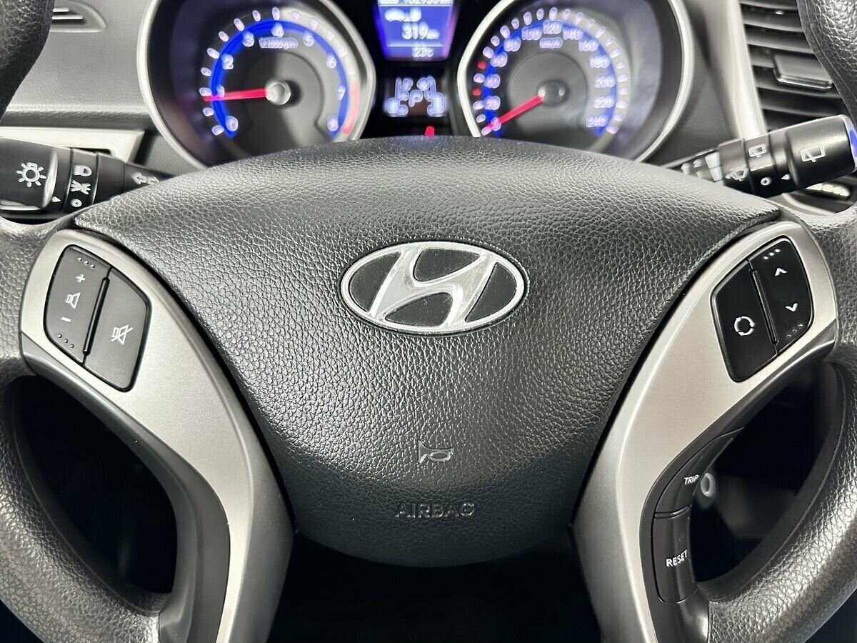 Hyundai i30, 2014 - Фото №10