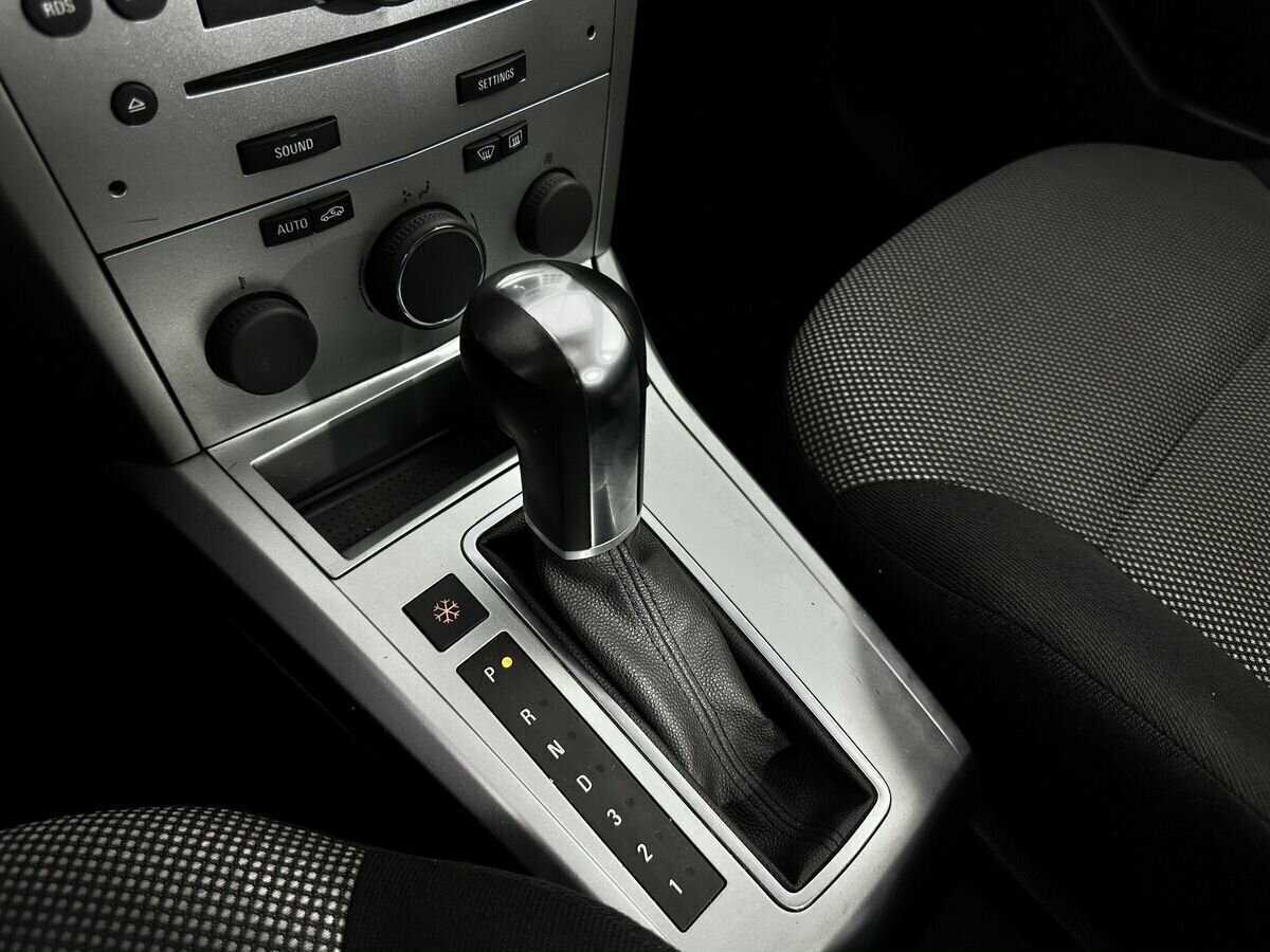 Opel Astra, 2014 - Фото №10