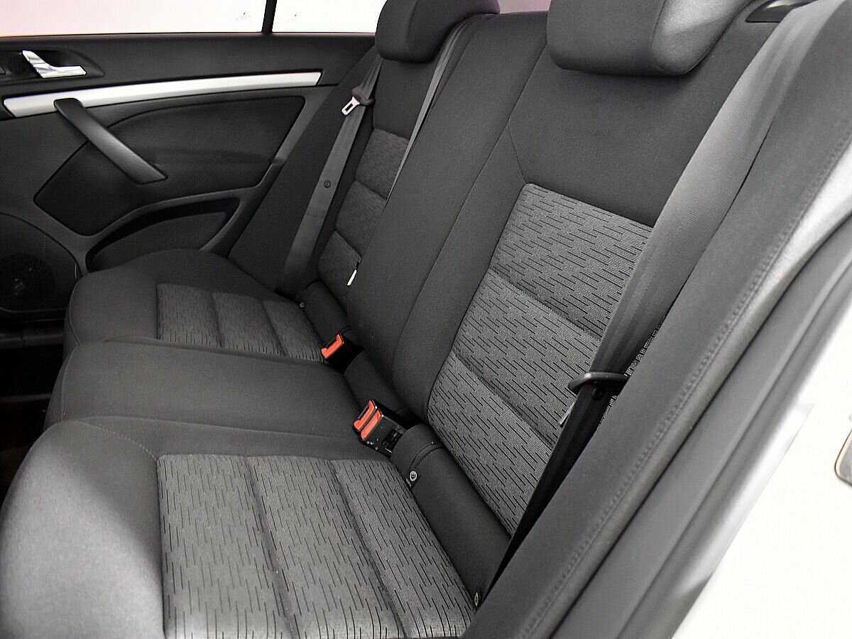 Skoda Octavia, 2012 - Фото №8