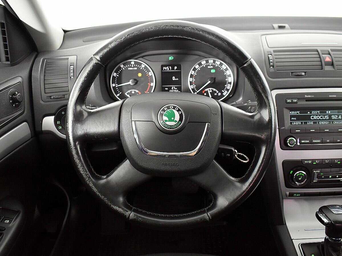 Skoda Octavia, 2012 - Фото №10