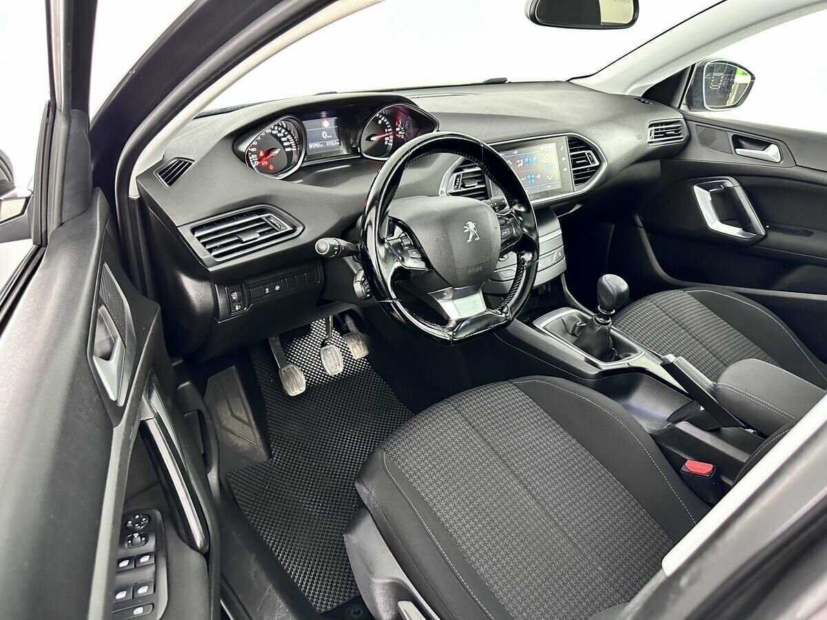 Peugeot 308, 2018 - Фото №5