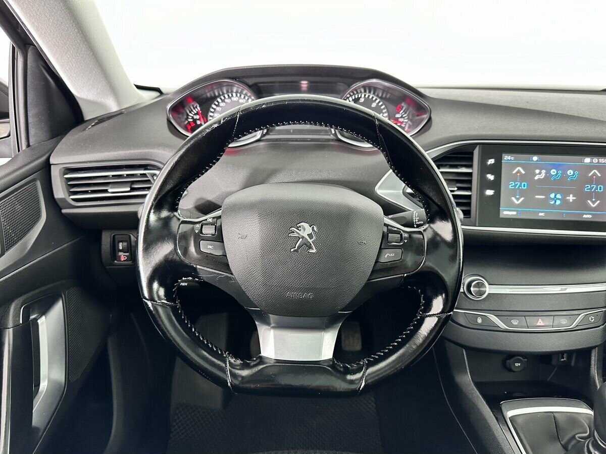 Peugeot 308, 2018 - Фото №8