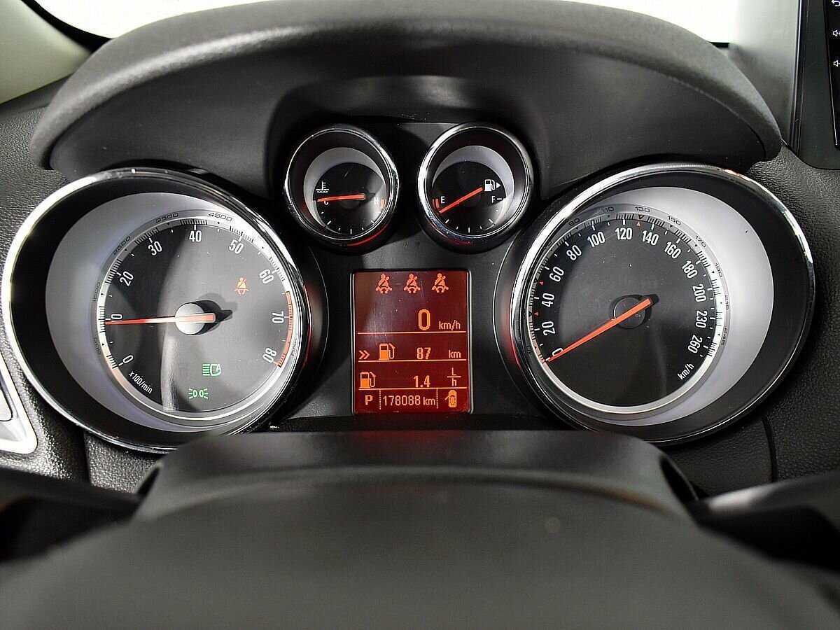 Opel Mokka, 2013 - Фото №11