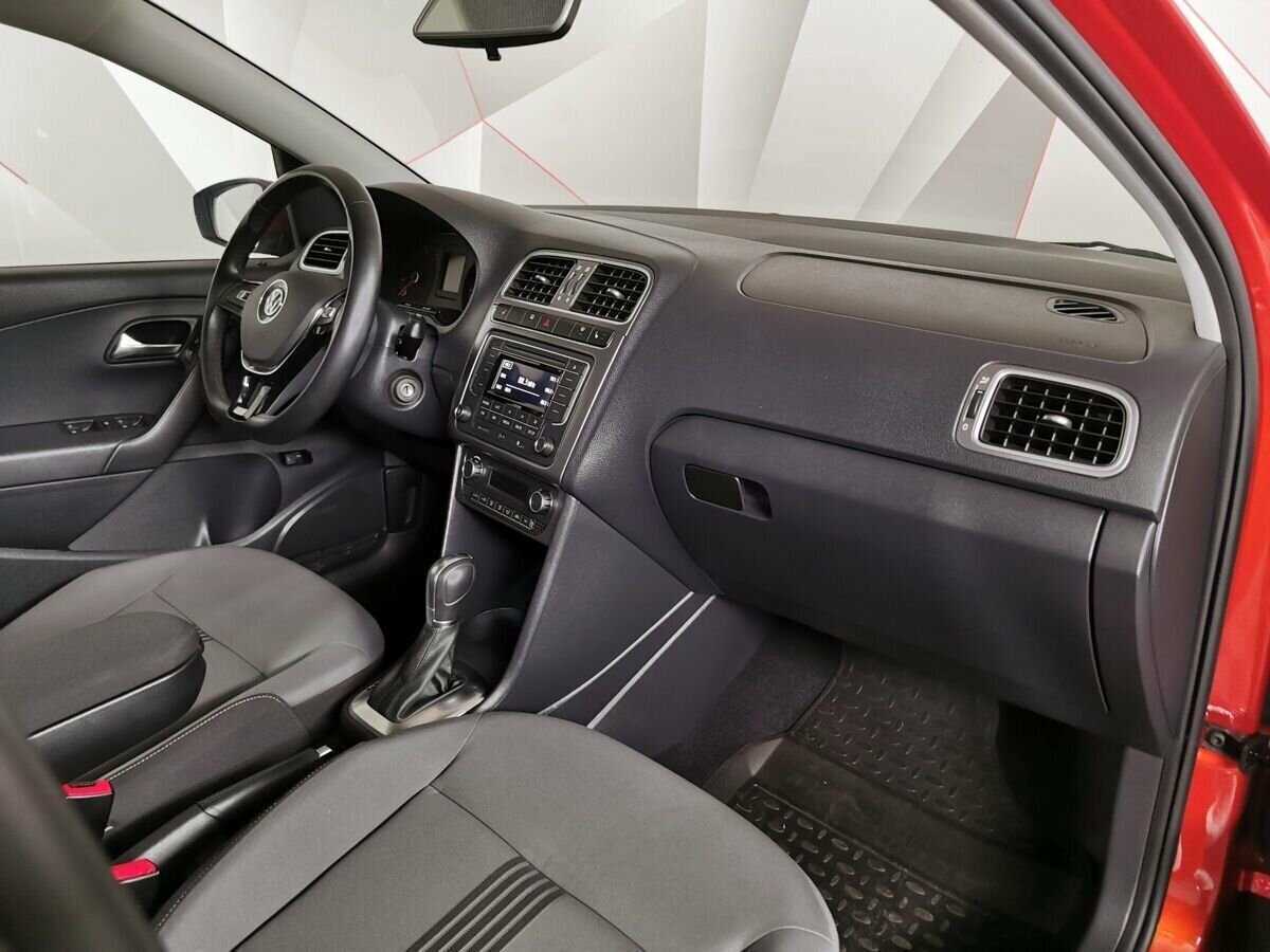Volkswagen Polo, 2016 - Фото №8