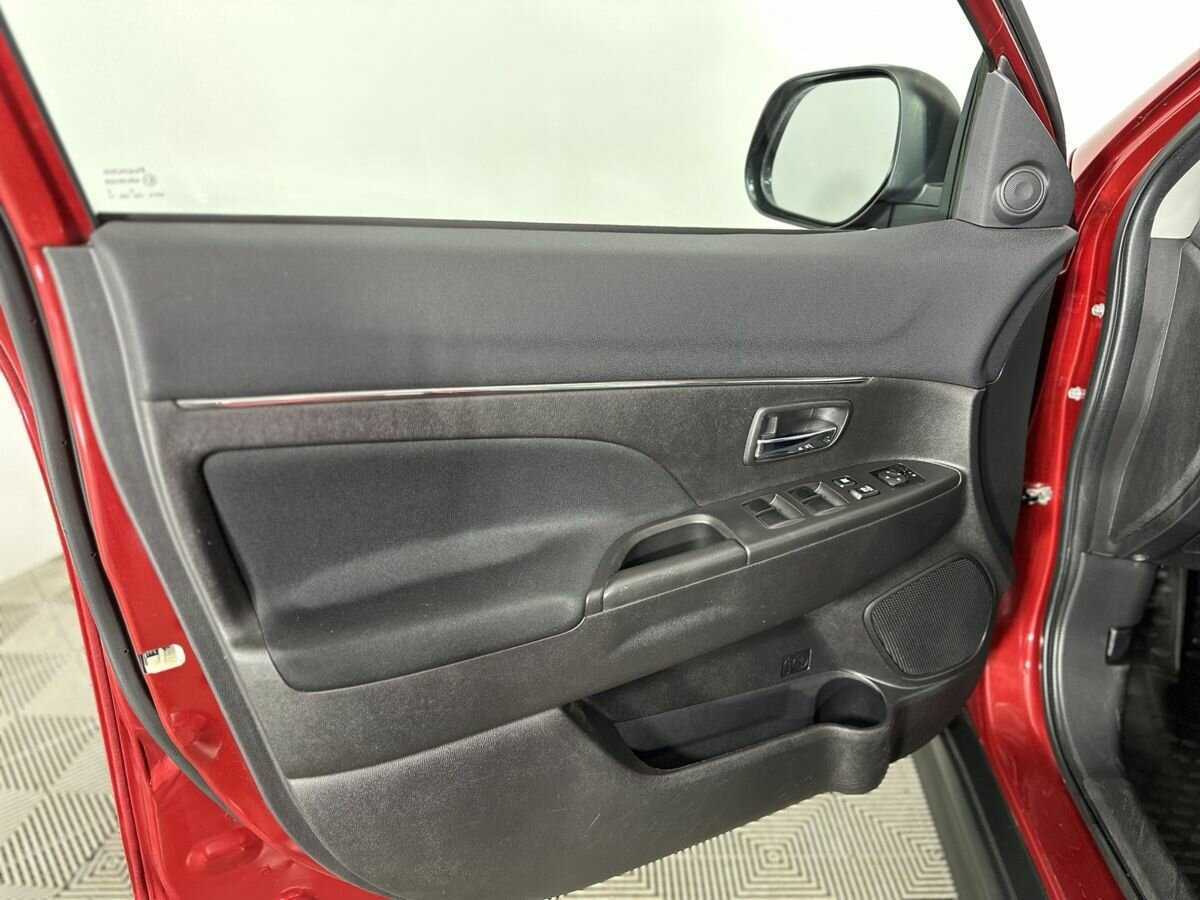 Mitsubishi ASX, 2013 - Фото №7