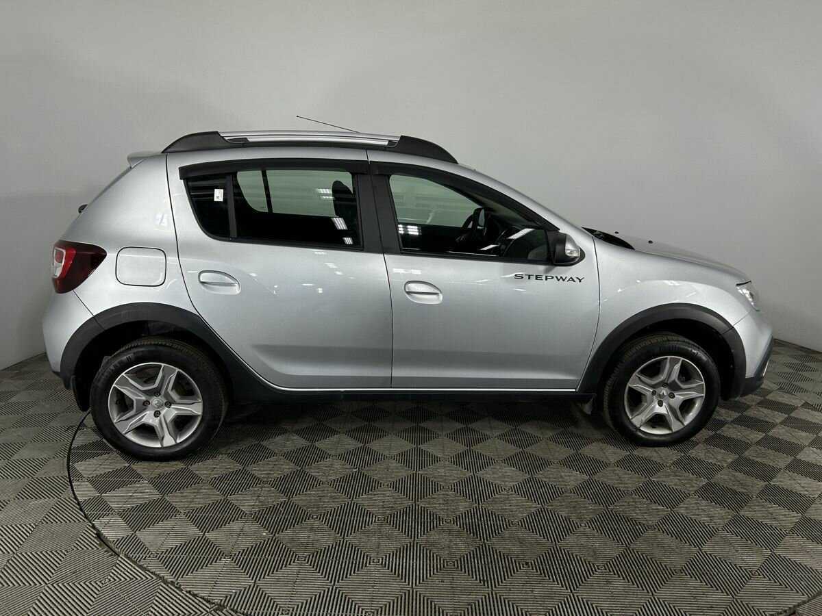 Renault Sandero Stepway, 2021 - Фото №3