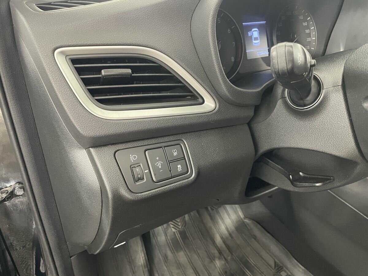 Hyundai Solaris, 2017 - Фото №8