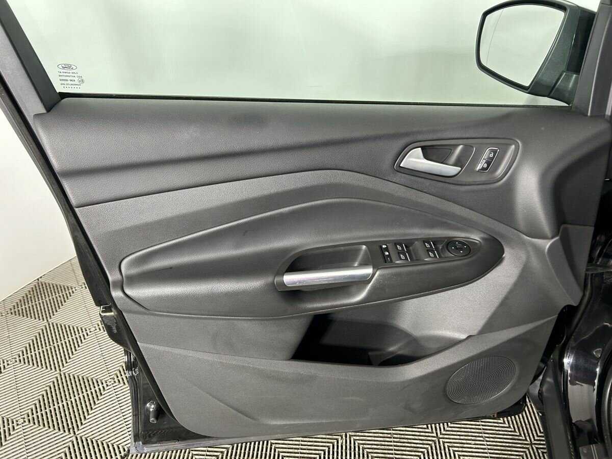 Ford Kuga, 2015 - Фото №6