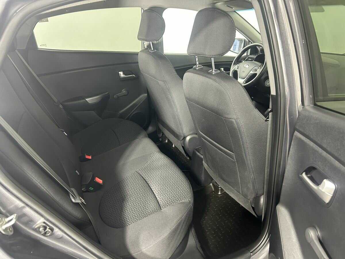 Kia Rio, 2016 - Фото №15